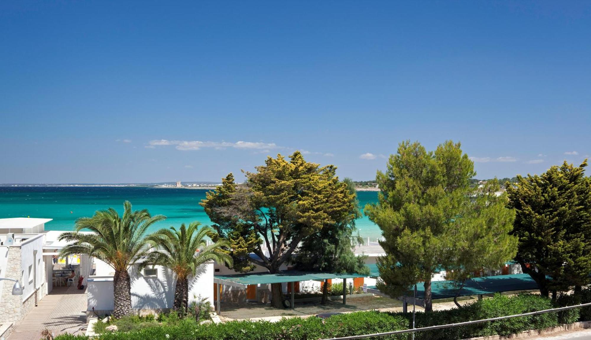 Отель Residenza Del Mare Сант-Исидоро Экстерьер фото